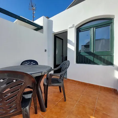 Caleton Lanzarote شقة